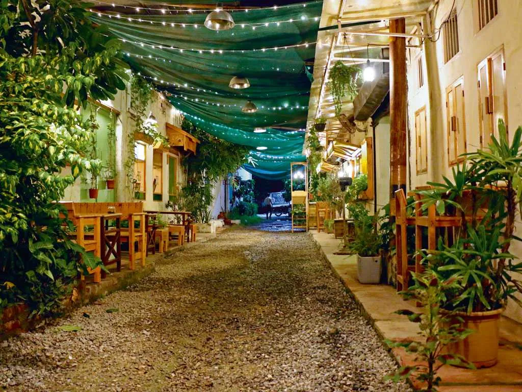 Hidden Places in Delhi to Visit- Champa Gali