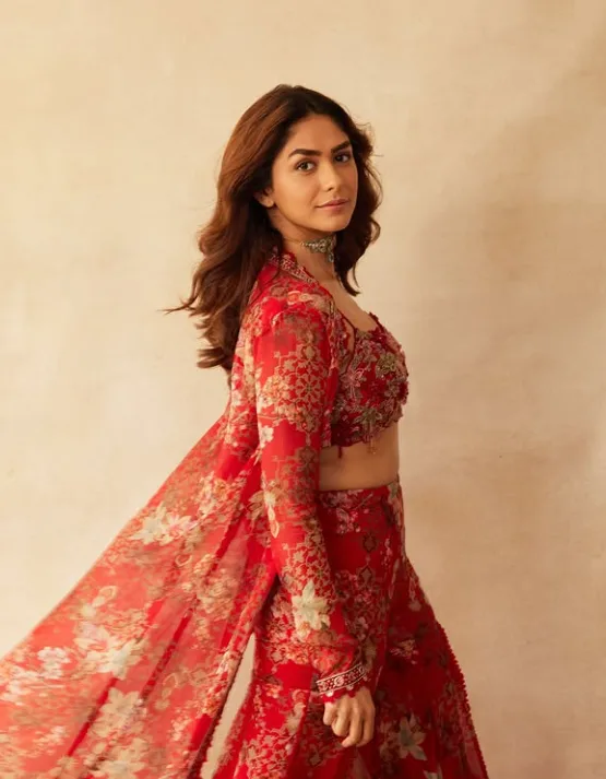 Mrunal Thakur